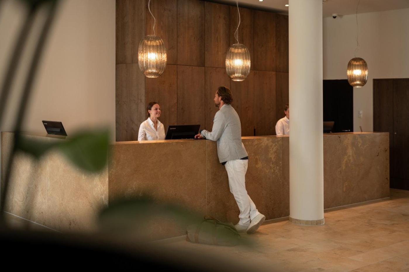 Seehotel Am Kaiserstrand Lochau Exterior photo