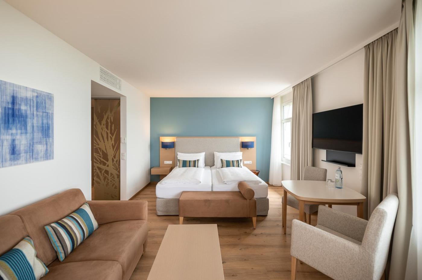 Seehotel Am Kaiserstrand Lochau Exterior photo
